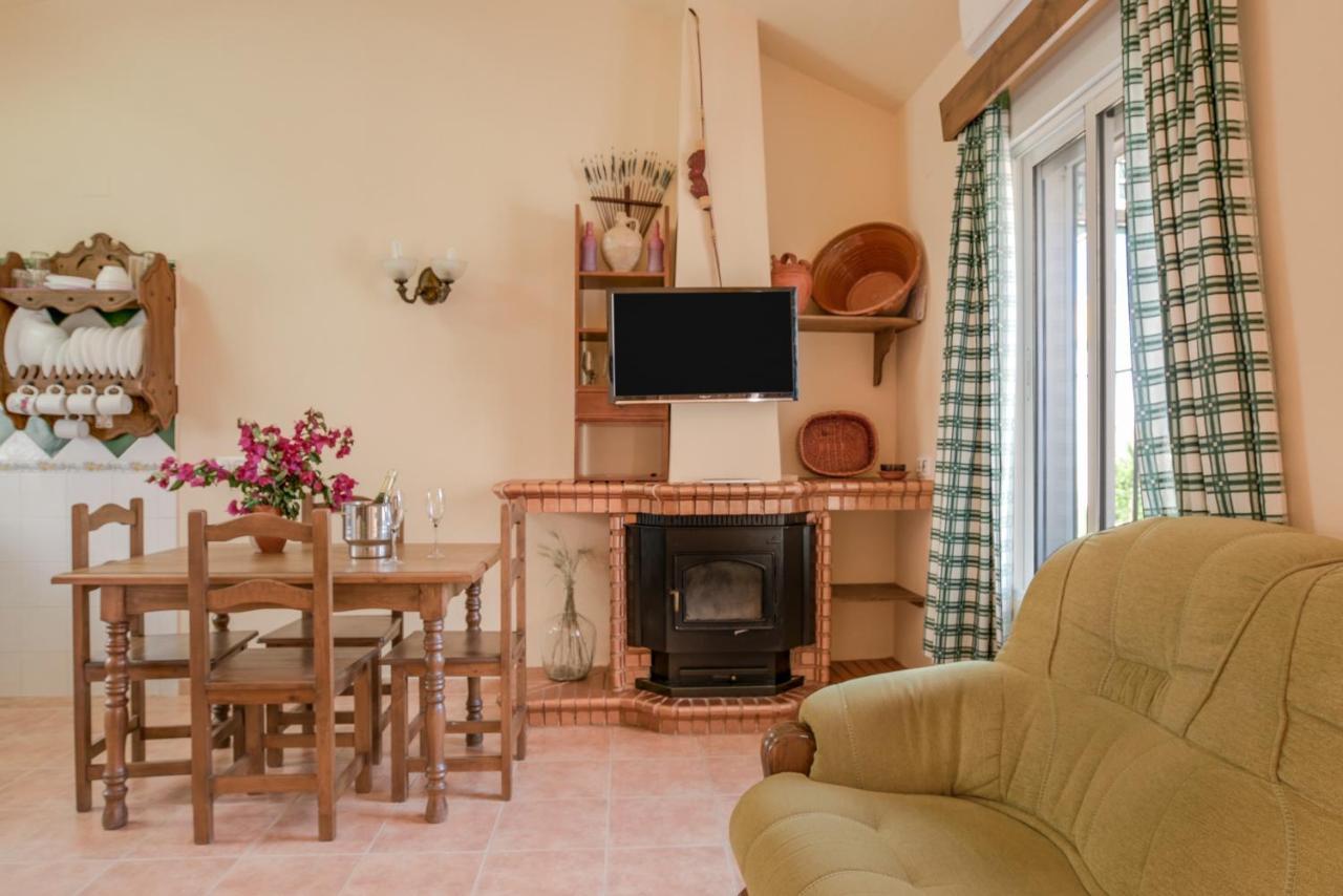 קוניל דה לה פרונטרה Casa Buganvilla מראה חיצוני תמונה